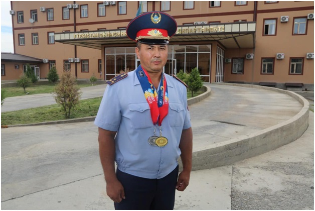 Түркістандық полицей халықаралық жарыста алтын медаль жеңіп алды