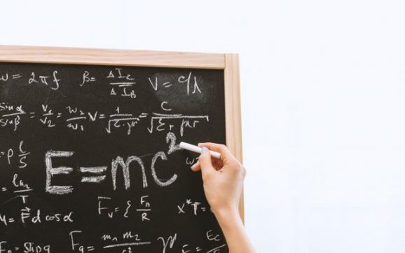 11 жасар оқушы IQ жағынан Эйнштейн мен Хокингті басып озды
